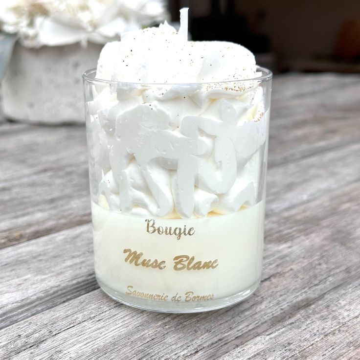 Bougie Chantilly  MUSC BLANC ARTISANALE